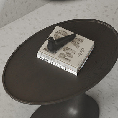 Moderner minimalistischer ovaler Massivholz-Beistelltisch für das Wohnzimmer 