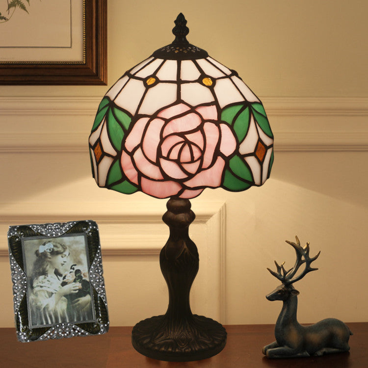 Lampe de table 1 lumière en verre teinté en alliage de zinc rose Tiffany traditionnel pour chambre 