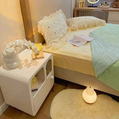 Zeitgenössischer kreativer rechteckiger Holznachttisch mit 1 Schublade für das Wohnzimmer 