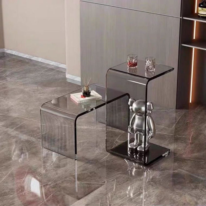 Zeitgenössischer skandinavischer quadratischer Acryl-Beistelltisch 1-stufig für das Wohnzimmer 