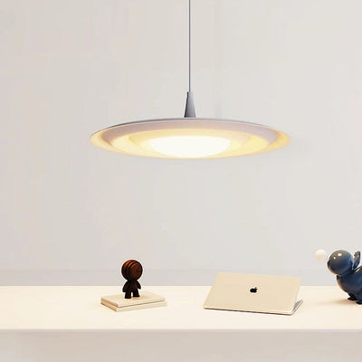Moderne minimalistische runde Wasser-Kräuselung Acryl Eisen LED Pendelleuchte für Schlafzimmer 