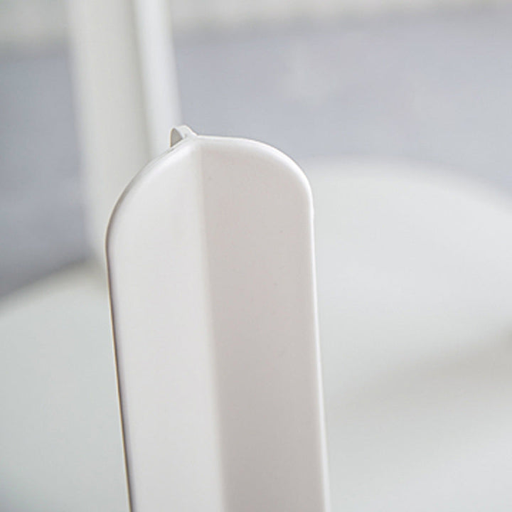 Mesa infantil moderna minimalista de PP con diseño de nube y cuatro patas para sala de estar 