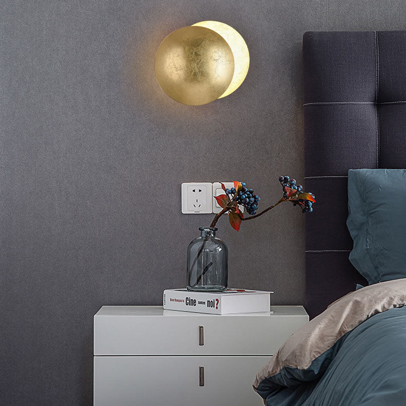 Modern Simplicity Alloy Round LED Wall Sconce Lamp For Bedroom