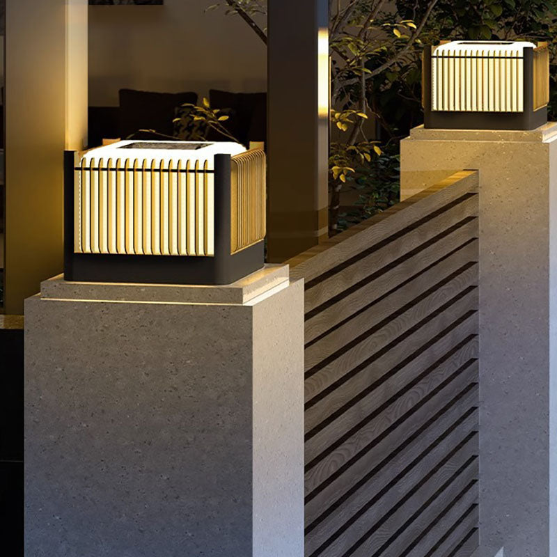 ضوء LED خارجي للمناظر الطبيعية في الحديقة بتصميم مكعب مربع من الفولاذ المقاوم للصدأ وبساطة حديثة 