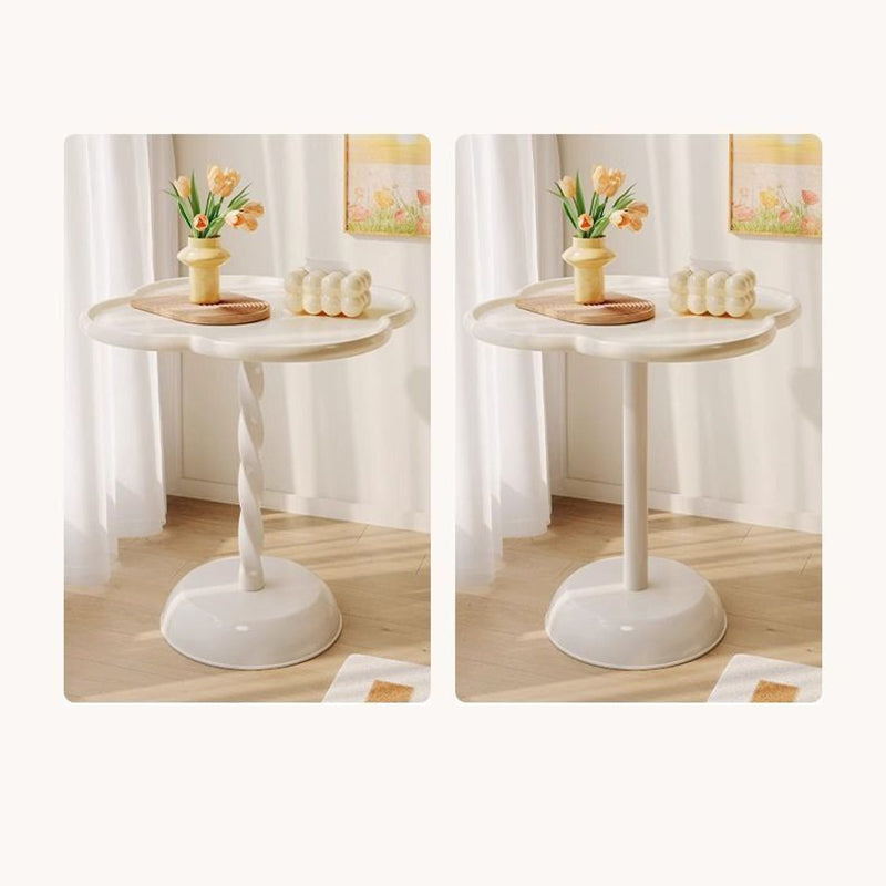 Moderner minimalistischer quadratischer runder Sockel PP Beistelltisch für das Wohnzimmer 