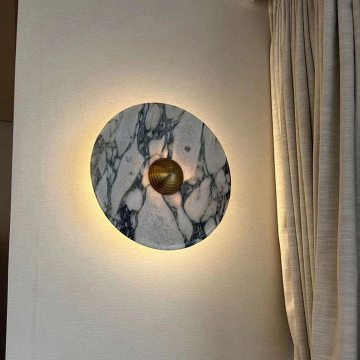 Zeitgenössische skandinavische runde Metallmarmor-LED-Wandleuchte für Wohnzimmer 