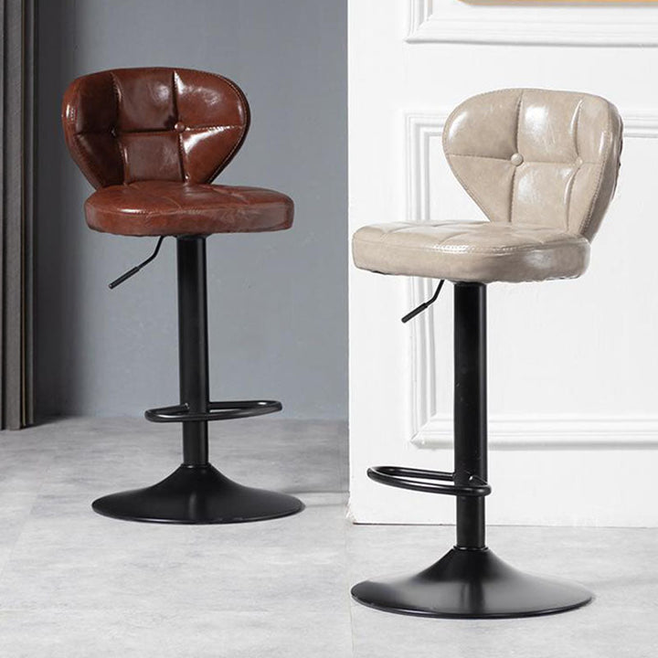 Tabouret de bar métallique carré minimaliste moderne en cuir ciré huilé avec dossier sans accoudoirs pour salle à manger 