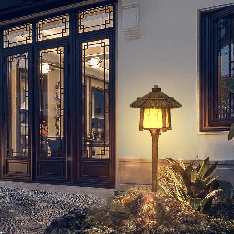 Lumière de paysage extérieure en bambou et acier LED pour jardin, maison rustique traditionnelle à quatre coins 