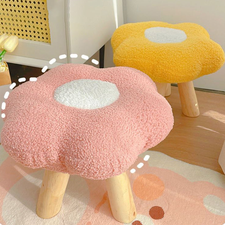 Contemporary Creative Flower Shape Sherpa Fabric Pine Wood Footstool For Entryways