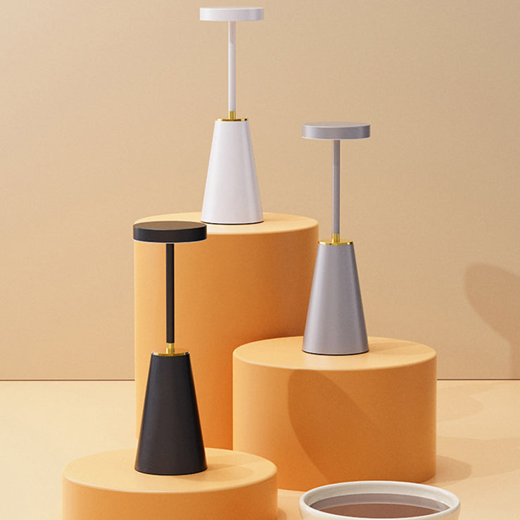 Lámpara de mesa LED de hierro cilíndrica minimalista moderna para sala de estar 