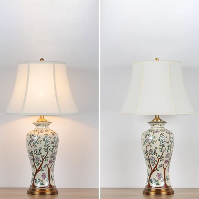 Vintage chinesischer Palaststoff-Lampenschirm Keramik 1-Licht Tischlampe 