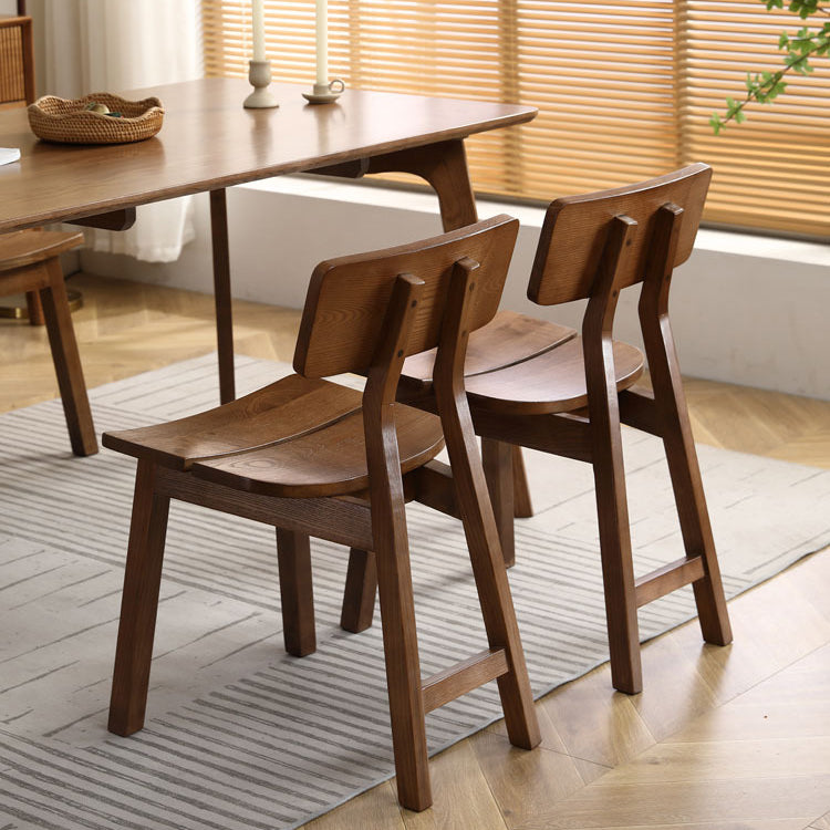 Chaise de salle à manger contemporaine en bois de frêne nordique avec dossier carré rectangulaire pour salle à manger 