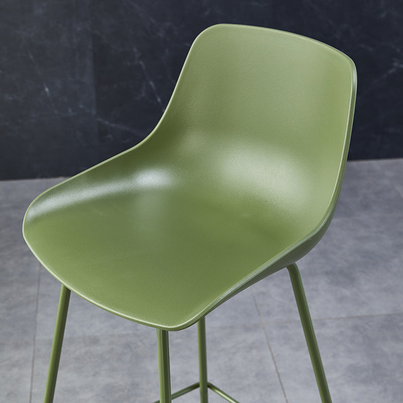 Simplicité Contemporaine Tabouret de Bar en Plastique Courbé Couleur Unie avec Dossier et Repose-pieds pour Salle à Manger 