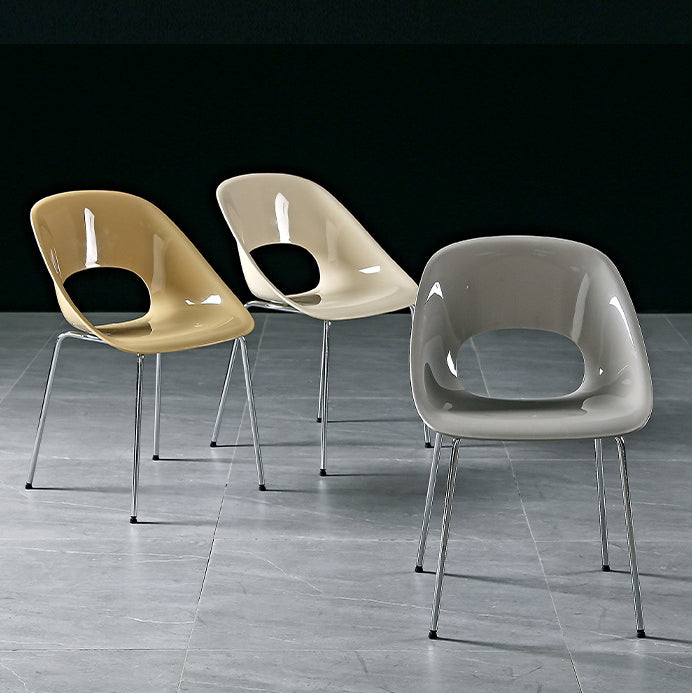 Silla de comedor de metal PP con respaldo hueco cuadrado creativo contemporáneo para comedor 