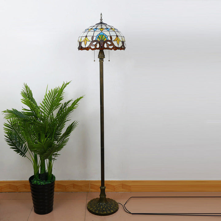 Lámpara de pie de 3 luces de vidrio de hierro con columna tradicional Tiffany para sala de estar 