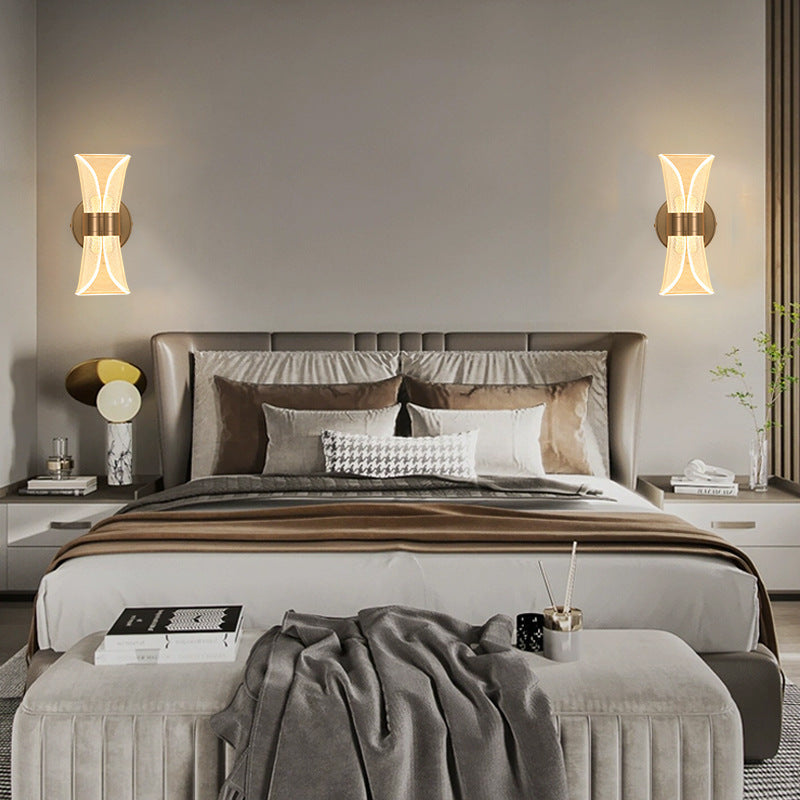 Zeitgenössische Luxus Horn Form Acryl Eisen LED Wandleuchte Lampe Für Wohnzimmer 