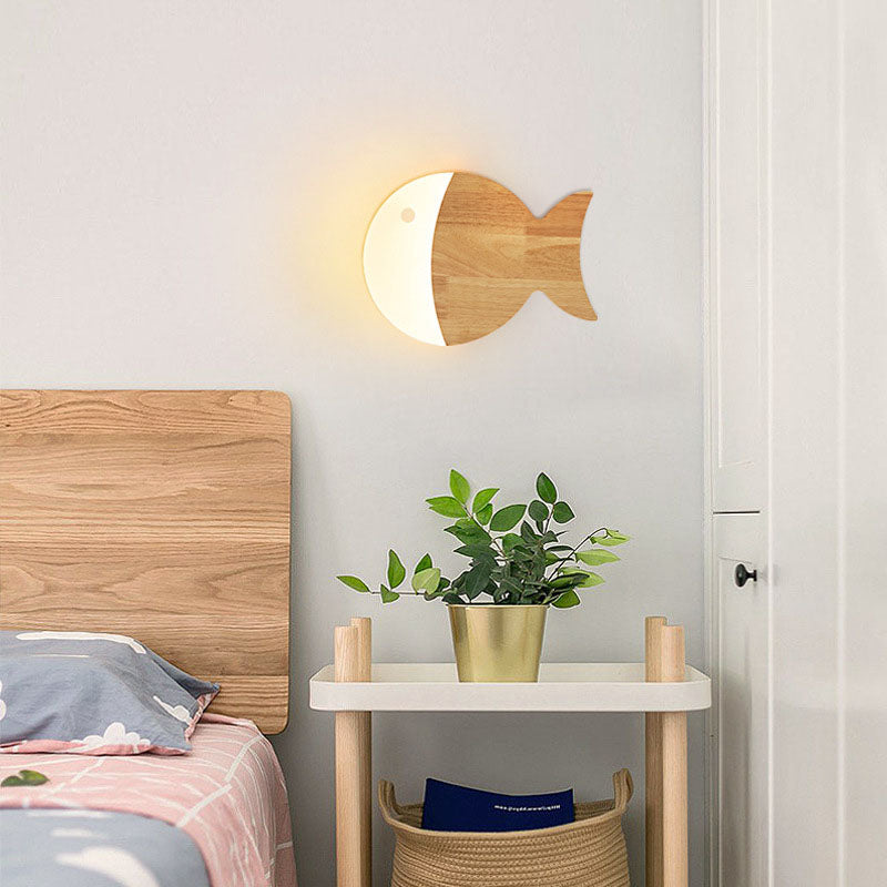 Nordic Kreative Einfache Holzkunst Kleine Fisch LED Wandleuchte 