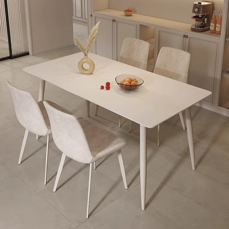 Chaise de salle à manger contemporaine en cuir scandinave en acier au carbone avec dossier carré incurvé en éponge pour salle à manger 