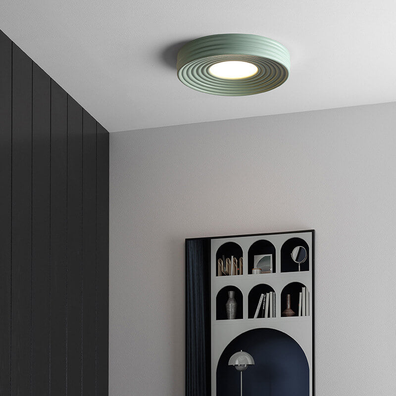 Luz de techo LED montada al ras de hierro redonda con rayas minimalistas nórdicas 