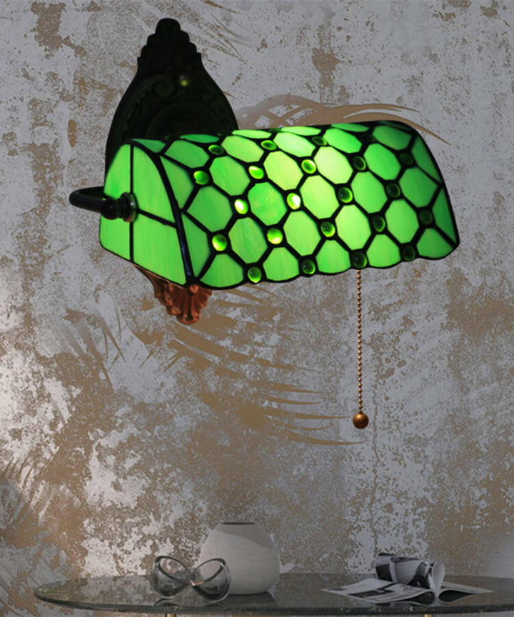 Traditional Tiffany Lucite Beads Stained Glass 1-Light Wall Sconce Lamp For Bedroom