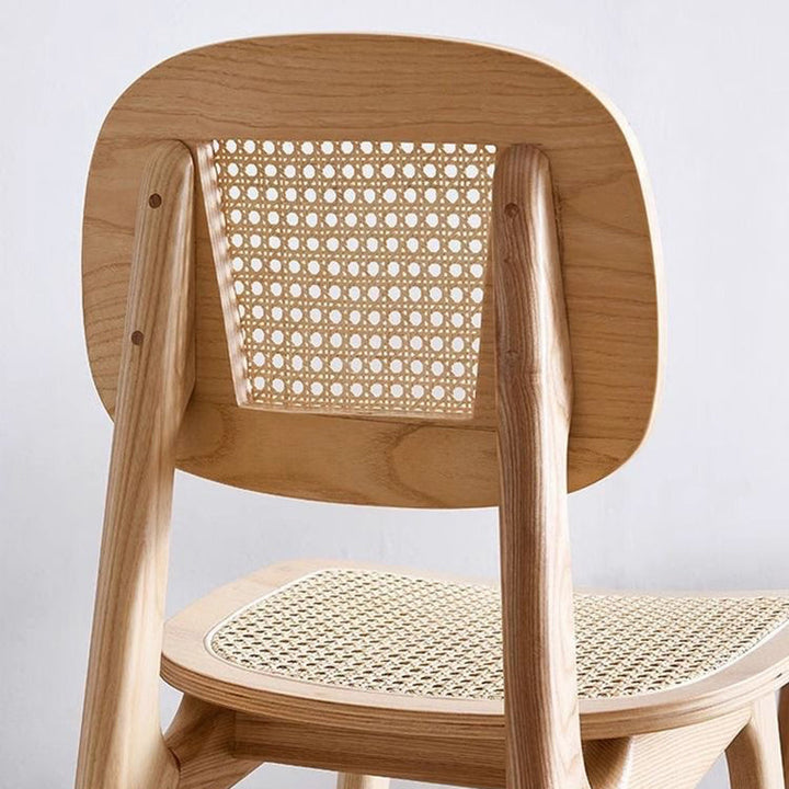 Moderner minimalistischer Esszimmerstuhl aus PET-Rattan und Kautschukholz mit quadratischer Rückenlehne 