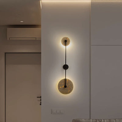 Moderne minimalistische geometrische Kreis Travertin Eisen 2-Licht Wandleuchte Lampe für Schlafzimmer 