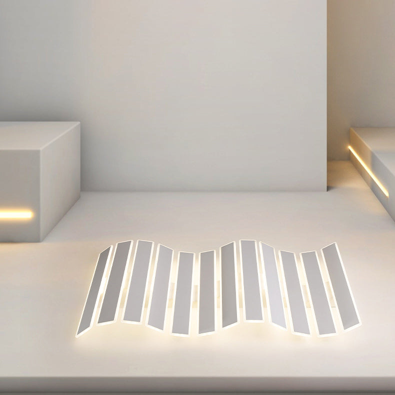 Zeitgenössische Einfachheit Acryl gestreifte Fischgrätenform LED Unterputz Deckenleuchte für Wohnzimmer 