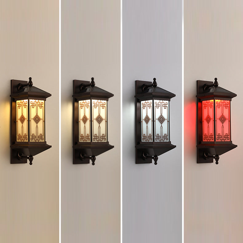 مصباح شمسي مقاوم للماء LED بنمط عقدة صينية مربعة من الألمنيوم الصيني التقليدي للمساحات الخارجية 