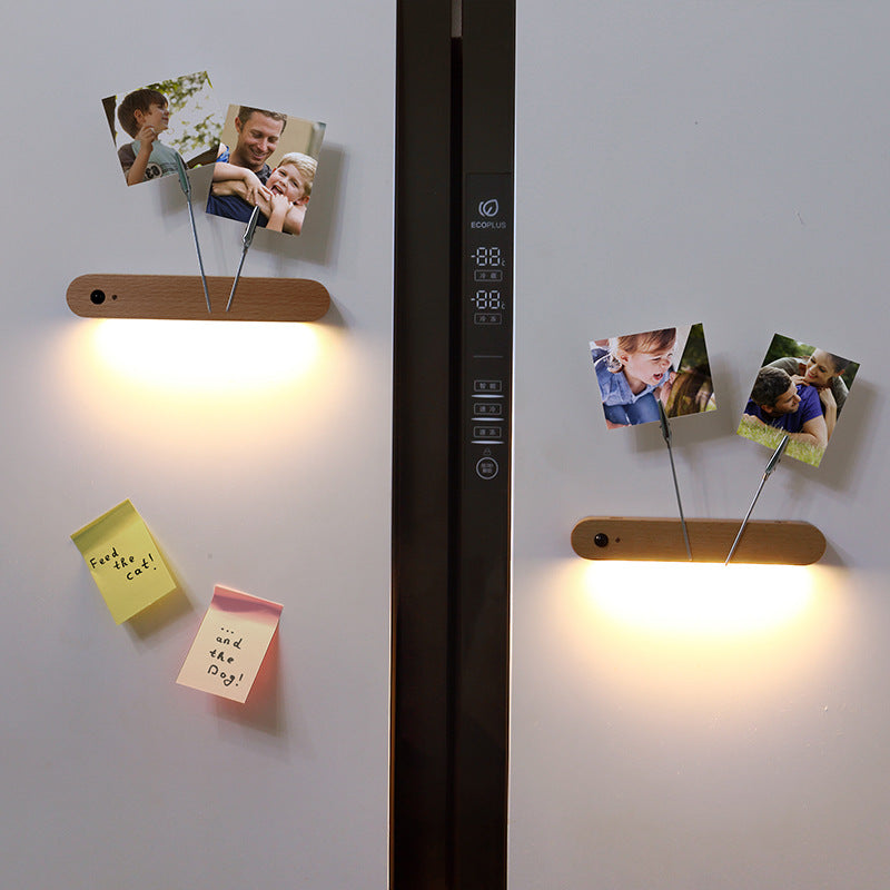 Lampe murale moderne minimaliste à bandes de bois magnétique LED USB avec détecteur de mouvement pour chambre 