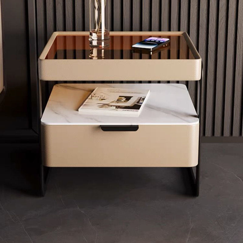 Table de nuit contemporaine nordique rectangulaire en verre renforcé, cuir, dalle de fer et bois avec 1 tiroir pour chambre 