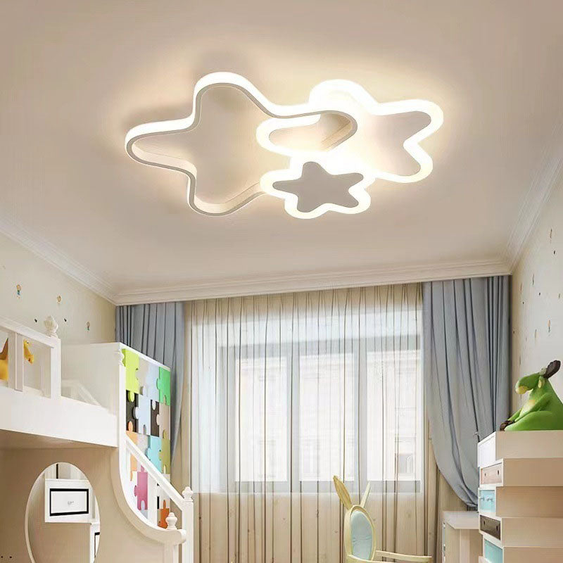 Zeitgenössische skandinavische Stern-Acryl-Schatten-Hardware-LED-Unterputz-Deckenleuchte für Schlafzimmer 