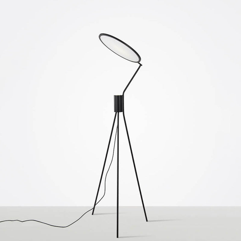 Moderner minimalistischer Stoff-Rundschirm-Eisen-Stativ-LED-Stehbodenlampe für Wohnzimmer 