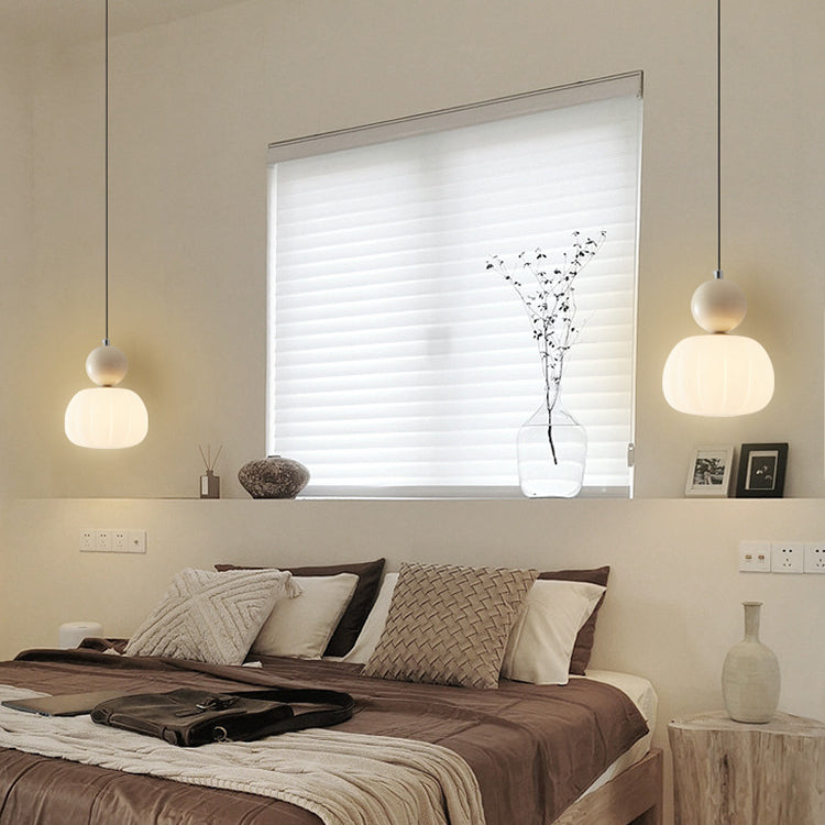 Moderne minimalistische runde Kürbis Eisen Acryl 1-Licht Pendelleuchte für Schlafzimmer 