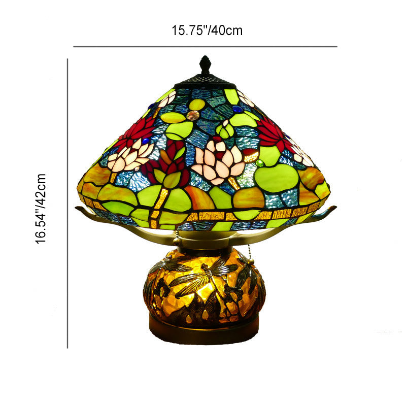 Lampe de table traditionnelle Tiffany en verre de fer conique avec libellule et nénuphar à 2/3 lumières pour étude 
