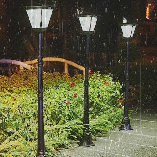 الإضاءة الخارجية للحديقة بتقنية LED مع أسطوانة زجاجية من سبائك الألومنيوم التقليدية الصينية الشمسية والمقاومة للماء 