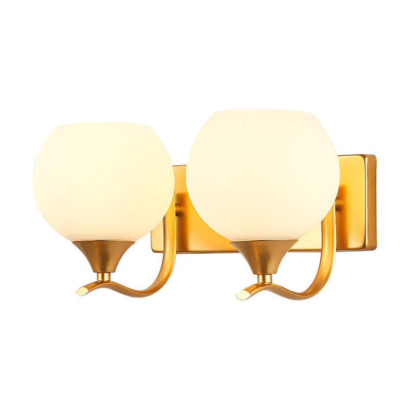 Applique Murale Moderne Simplicité Fer Verre Boule 1/2 Lumière Pour Chevet 