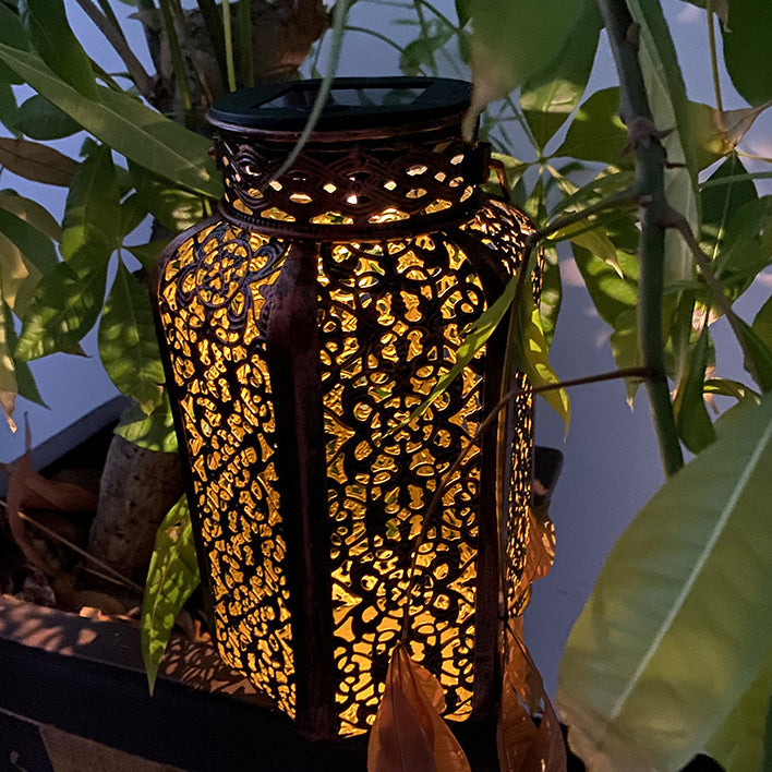 Lanterne hexagonale solaire étanche Art déco moderne en fer avec LED pour jardin 