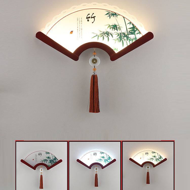 Aplique de pared LED con pantalla de elementos de planta acrílicos festoneados tradicionales chinos y borde de madera para sala de estar 