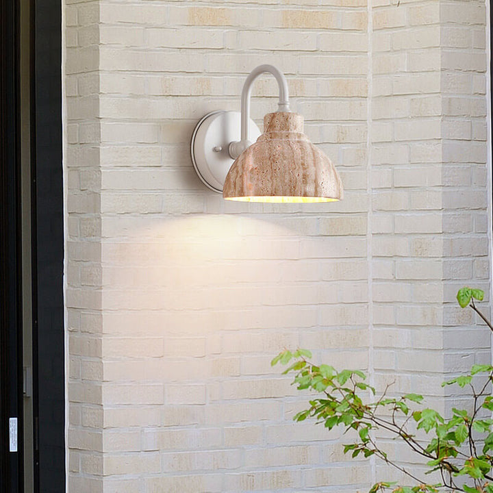 Japanischer minimalistischer gelber Travertin-Schalenform 1-Licht Wandleuchte 