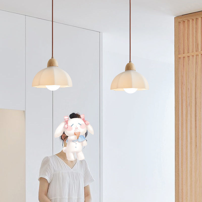 Traditionelle japanische Glas-Acryl-Blumenschirm-Pendelleuchte mit 1 Licht für Wohnzimmer 