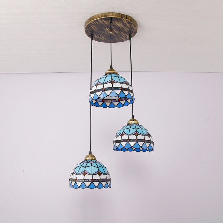 Lámpara colgante de isla de 3 luces con pantalla abovedada de vidrio Tiffany y hierro para sala de estar 