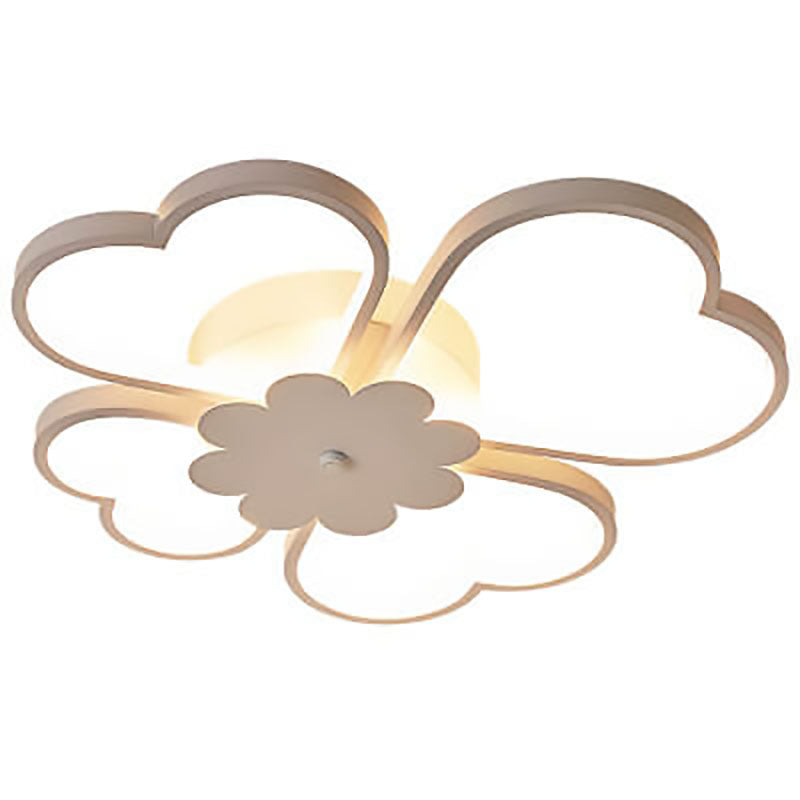 Contemporary Creative Clover Design Silicone Aluminum LED Flush Mount Ceiling Light For Living Room &amp; Bedroom