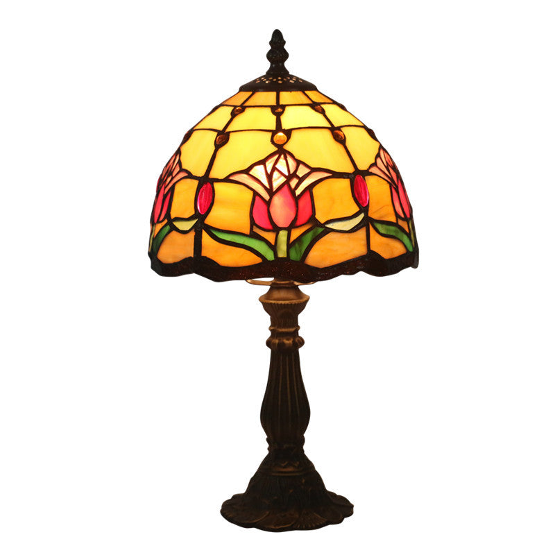 Lampe de table 1 lumière en forme de tulipe avec dôme en verre en alliage de zinc européen traditionnel pour chambre à coucher 