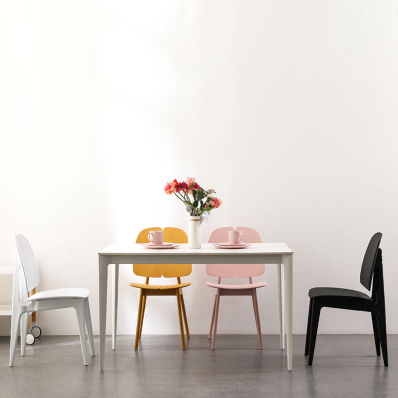 Chaise de salle à manger carrée en plastique et métal scandinave contemporain avec dossier pour salle à manger 