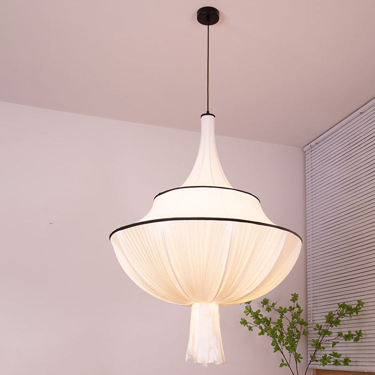 Moderner minimalistischer Kuchen-Hardware-Stoff-3-Licht-Kronleuchter für Wohnzimmer 