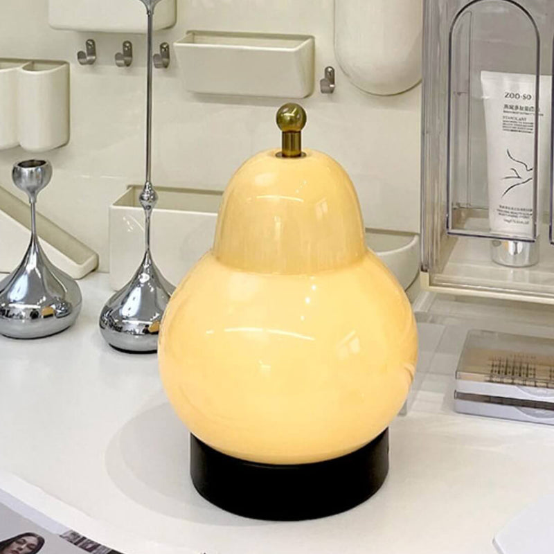 مصباح طاولة USB LED بقاعدة زجاجية معدنية بتصميم بسيط وحديث لغرفة النوم 