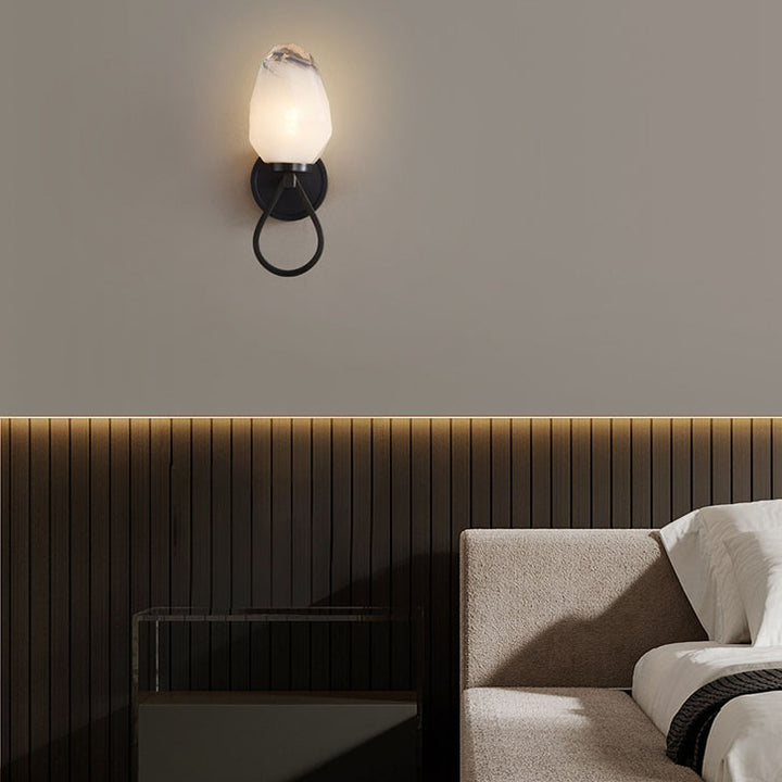 Moderne Luxus Messing Geometrische Glasschirm 1-Licht Wandleuchte für das Schlafzimmer 
