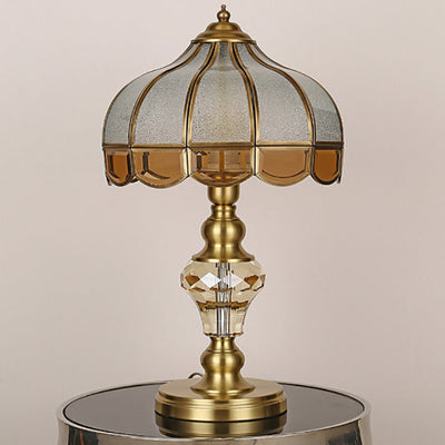 Zeitgenössische Luxus-Regenschirm-Kupfer-Kristallglas-1-Licht-Tischlampe für Schlafzimmer 