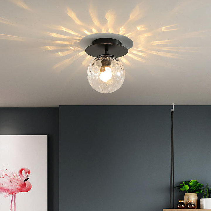 Zeitgenössische skandinavische runde Ball-Eisen-Hydrographie-Glas 1-Licht Semi-Flush-Montage-Deckenleuchte für Wohnzimmer 