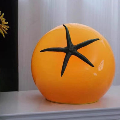 Lámpara de mesa LED USB decorativa de resina de tomate Art Deco moderno para sala de estar 